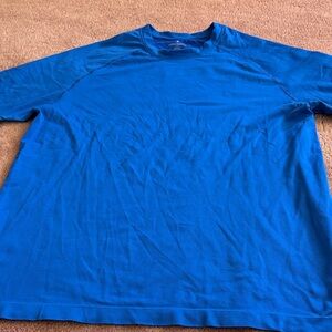 Fabletics Vibrant Blue Short Sleeve Tee drifit